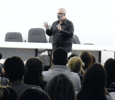 LP-LUCIANO-CARROSSEL-IMG-07-WEBP-COMPRESS.webp